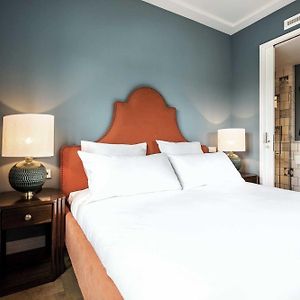 Studio met een King Size Bed